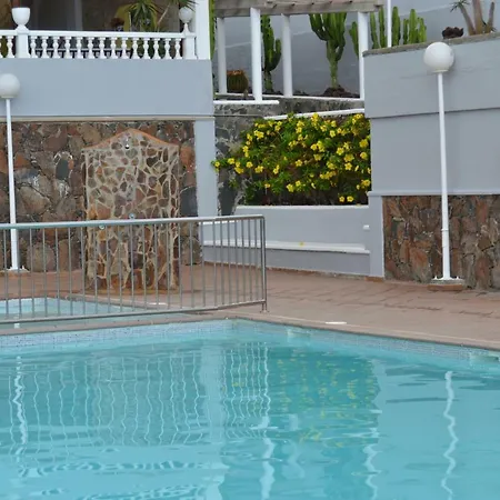 Triplex Sonnenland With Private Garden Hotel